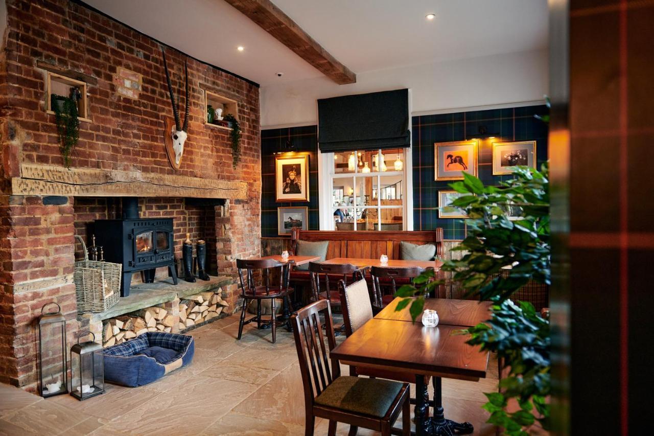Hare And Hounds - Newbury酒店 外观 照片