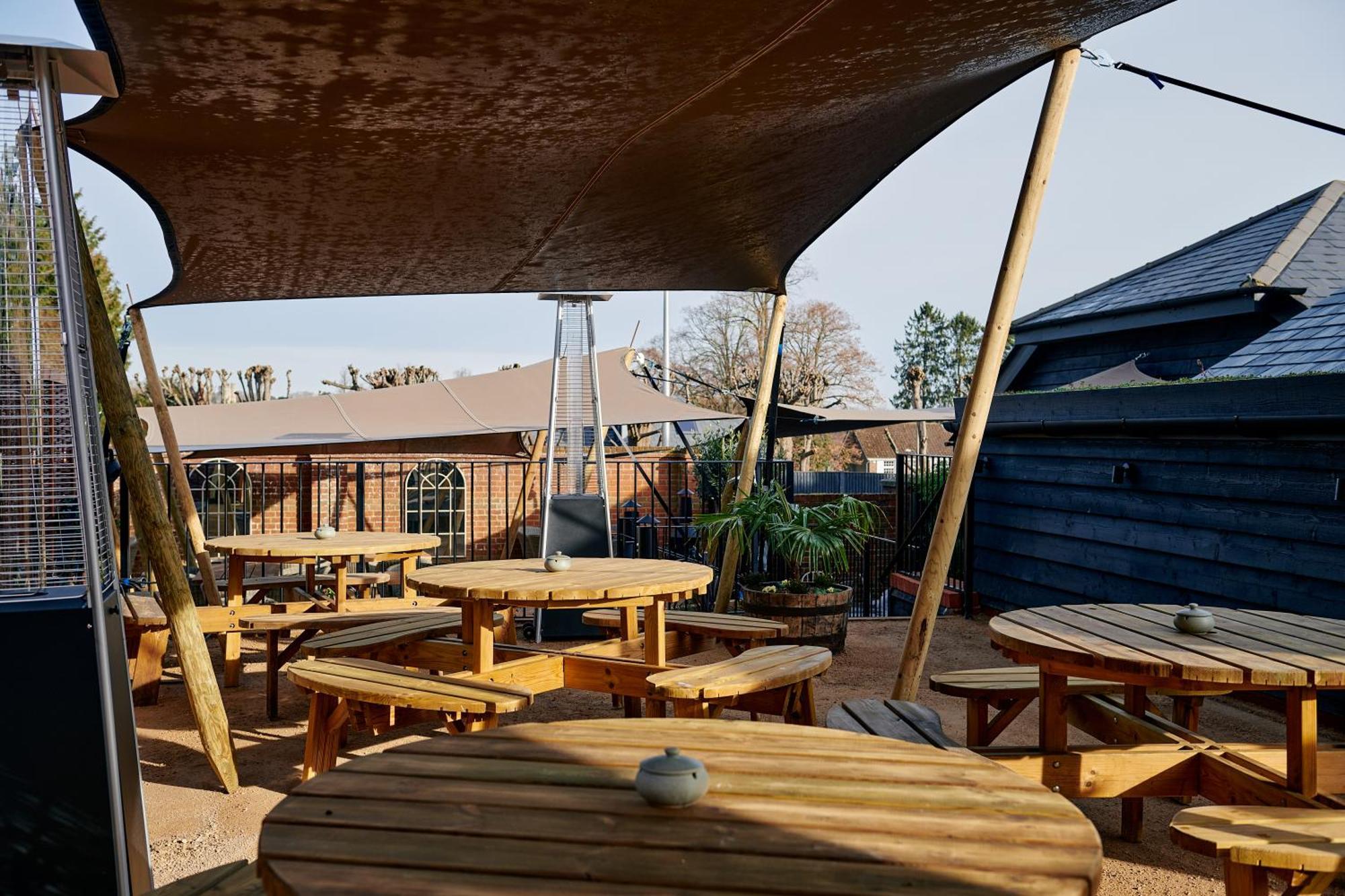纽伯里 Hare And Hounds - Newbury酒店 外观 照片